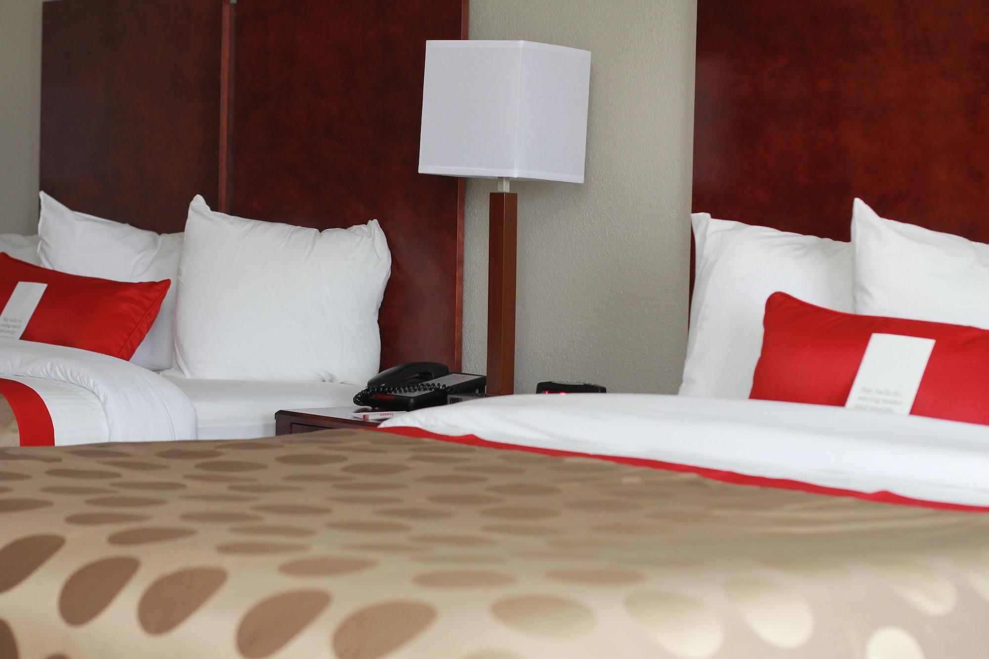 Ramada By Wyndham New Iberia Hotel Exterior photo